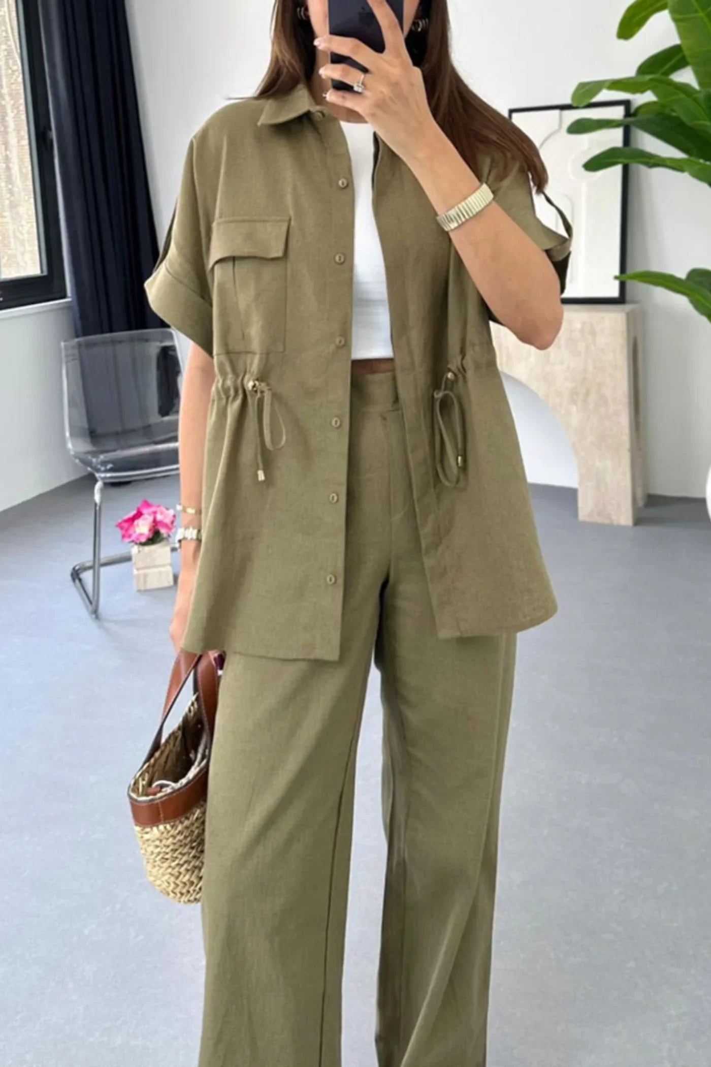 Selected Variant Image